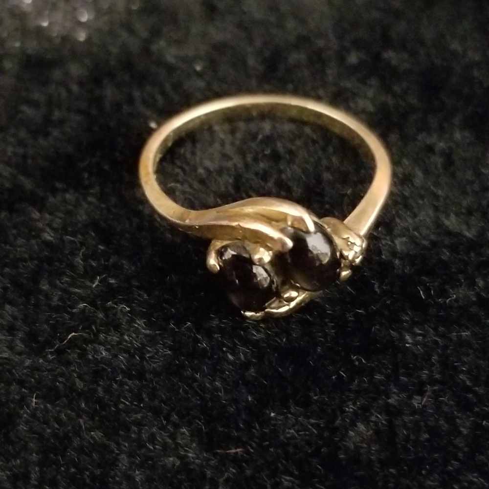10K GOLD size 3 3/4 TIGER EYE 2 STONE AND DIAMOND CHIP RING